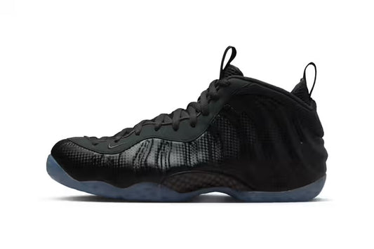 Nike Foamposite One (Carbón Fiber)