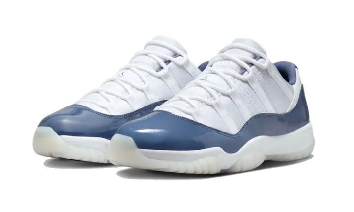 AIR JORDAN 11 RETRO LOW (DIFFUSED BLUE)