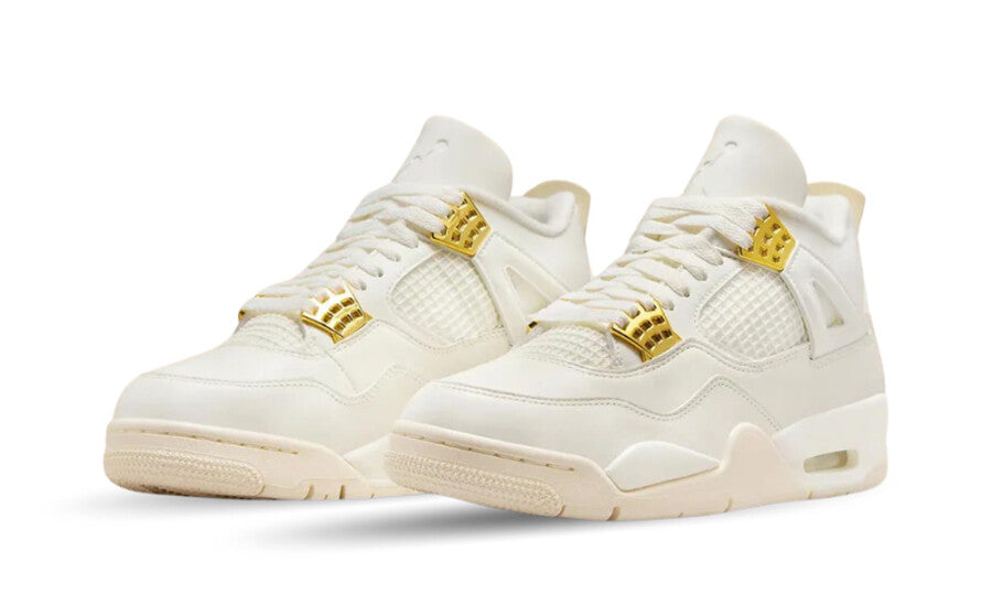 WMNS AIR JORDAN 4 RETRO (METALLIC GOLD)