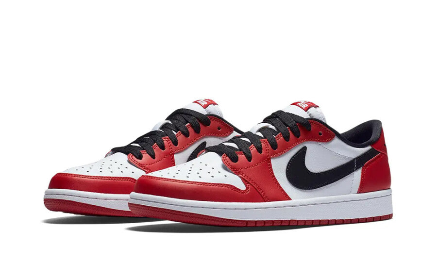 AIR JORDAN 1 RETRO LOW OG (CHICAGO)